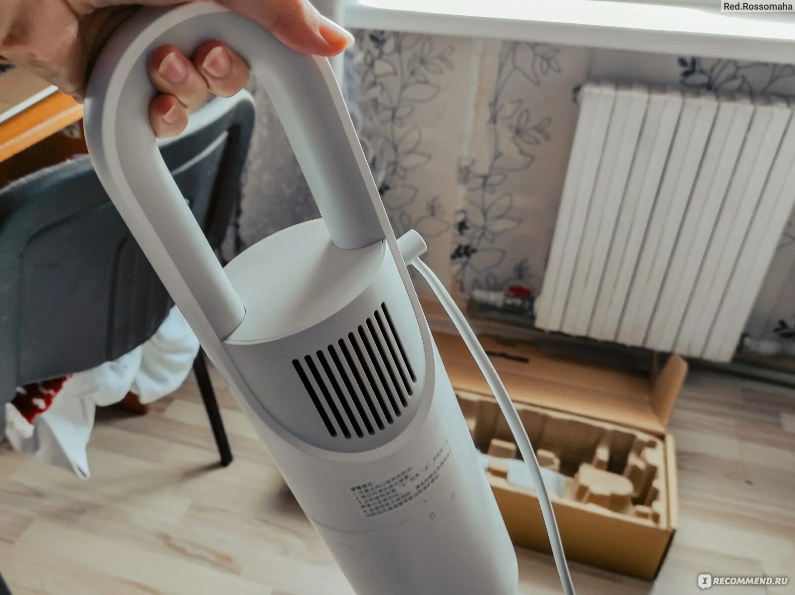 Xiaomi mijia 3c sweeping vacuum cleaner отзывы. Пылесос Сяоми беспроводной вертикальный. Вертикальный пылевыдуватель. Ошибка 3 на вертикальном пылесосе Mijia k10. Беспроводной пылесос из светофора отзывы вертикальный модель.