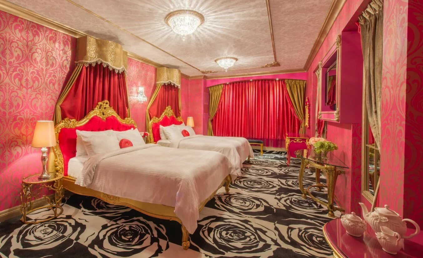 Отеля принцесс. Отель принцесс. Гостиница фэнтези. The Green Room of the Royal Palace. Fantasyland game Center Анкара.