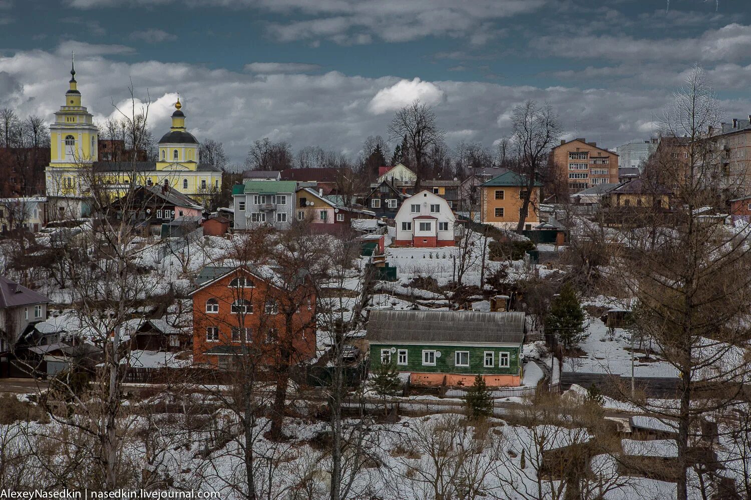 Провинциальный городок россии. Русский провинциальный город. Провинциальный город. Провинциальные города россии. Провинциальный городок россии.