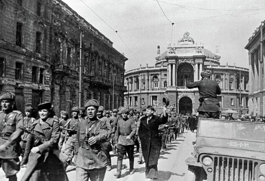 Уральский добровольческий танковый корпус. Освобождение одессы вов. 31 августа 1944 года бухарест. 10 июня 1944 выборгско-петрозаводская операция. Эмблема уральского добровольческого танкового корпуса.