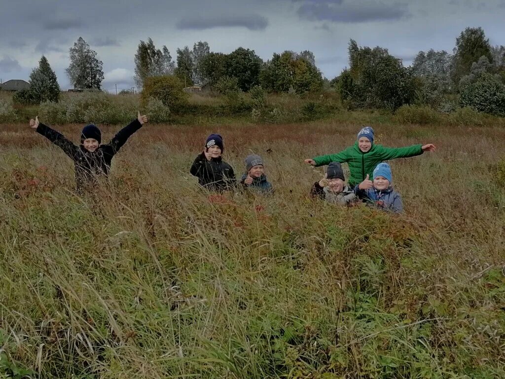 Погода в поддорье новгородской области. Деревня Перегино. Д Перегино Поддорский район Новгородская область. Военный лагерь Перегино Новгородской области. Церковь в Перегино.