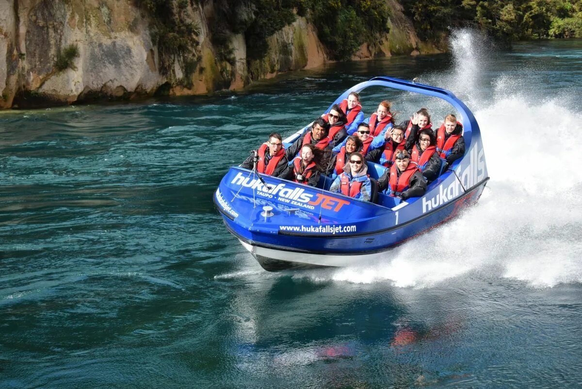 Boating hard. Jet boats new zealand. jet boating in new zealand. лодки от jet new zealand. falls jet.