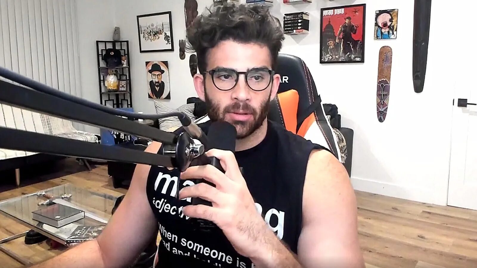 Шах стример. Хасан абу стример. хасан аби. hasan piker. hasan abi twitch.