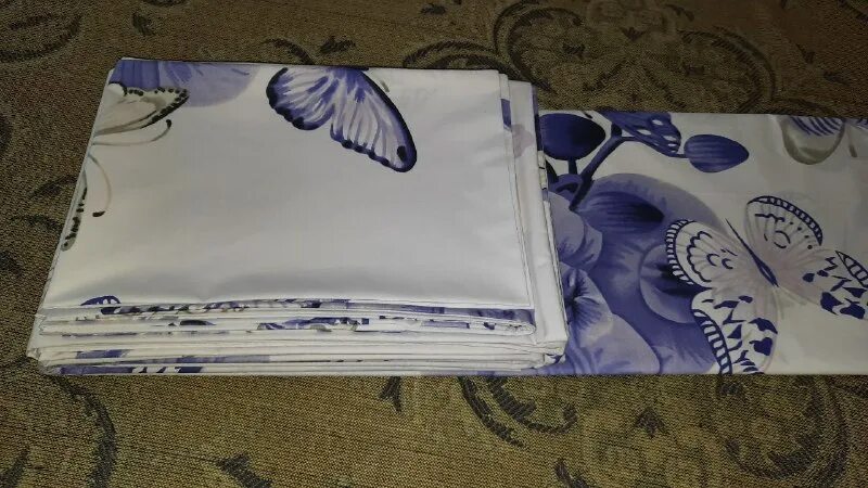 Простыня и две наволочки. Махровое постельное белье наволочка. Кпб сатин белый. Постельное махровое простынь на резинке. Ikea постельное белье наттэсмин.