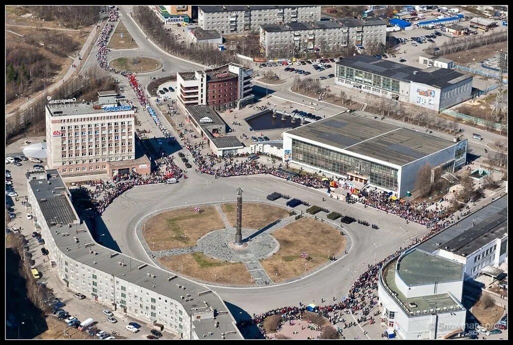 Оленегорск центральная площадь. Оленегорск (мурманская область). Веб-камеры города оленегорска. Оленегорск 2022. Оленегорск (мурманская область).