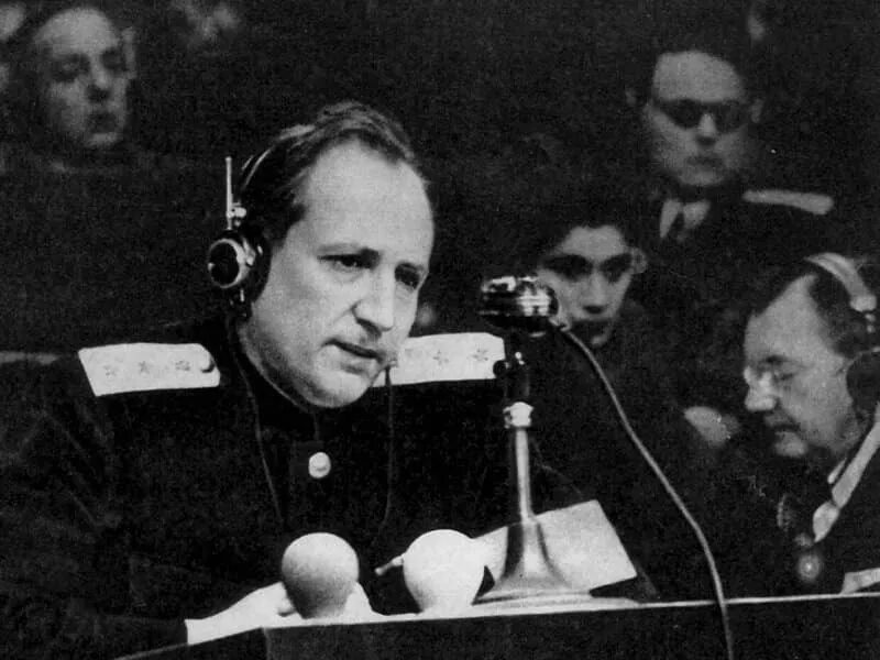 Роман андреевич руденко в нюрнберге. Руденко нюрнбергский процесс главный обвинитель. Руденко концерты 2022. Роман руденко в нюрнберге. Лев николаевич смирнов на нюрнбергском процессе.