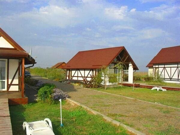 база весёлый маныч ростовская область. база койсуг ростов. гостиница заповедник станица вешенская. домики для отдыха ростовская область. усадьба на маныче хутор новоселовка.