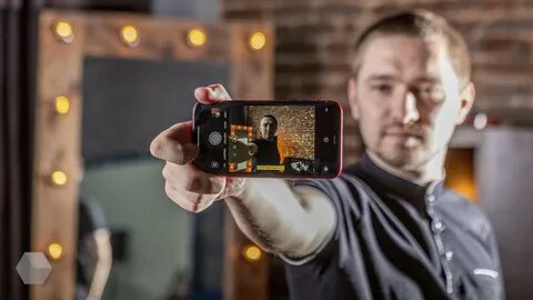 Есть ли на айфон xr 0.5 камера