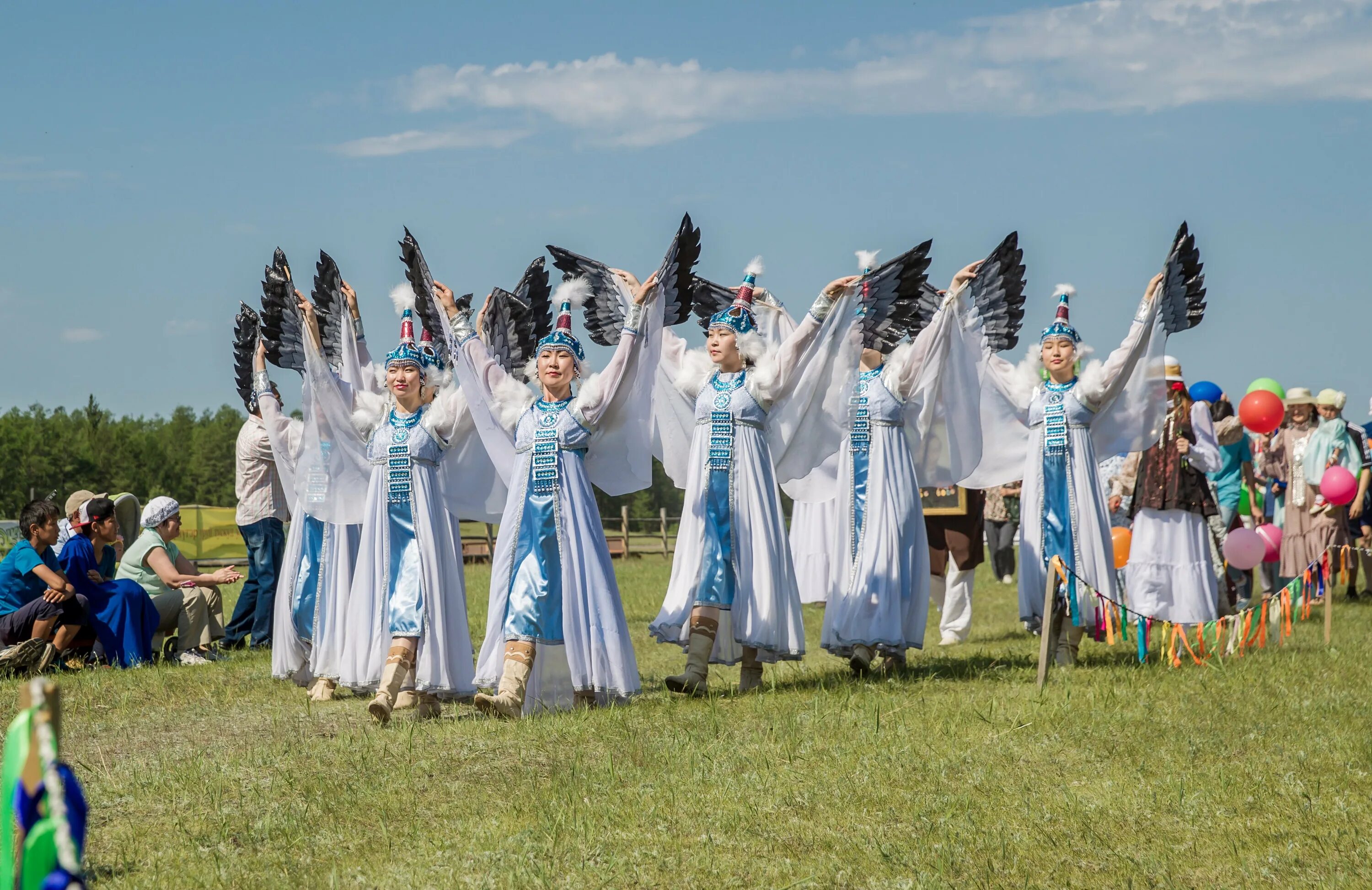 Ысыах олонхо алдан. Ысыах 2021. Ысыах шаман. Якуты праздник ысыах. Эсыэх якктский праздник.
