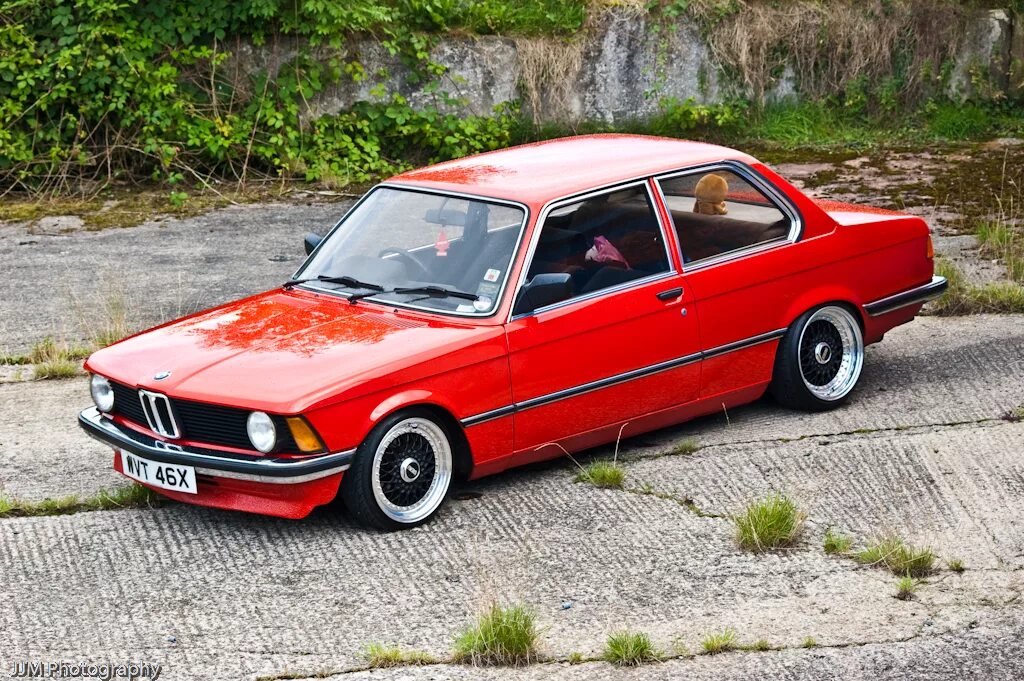 Красная 21 купить. BMW e21. BMW 315 e21. BMW 3 e21. БМВ 318 е21.