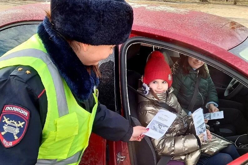 ГИБДД для детей. Рейд ДПС. Правила перевозки детей. Рейд по проверке правил перевозки детей. Ребенок без удерживающего устройства штраф