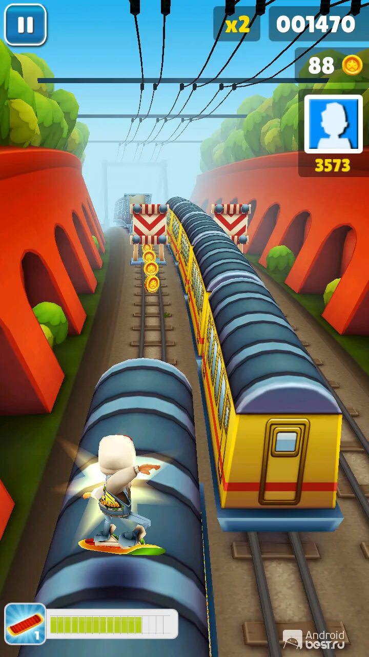 Игра без скачиваний том. Subway Surfers 2.35.2. Сабвей сёрф 2012. Сабвей серф 2012. Сабвей серф 1.0.