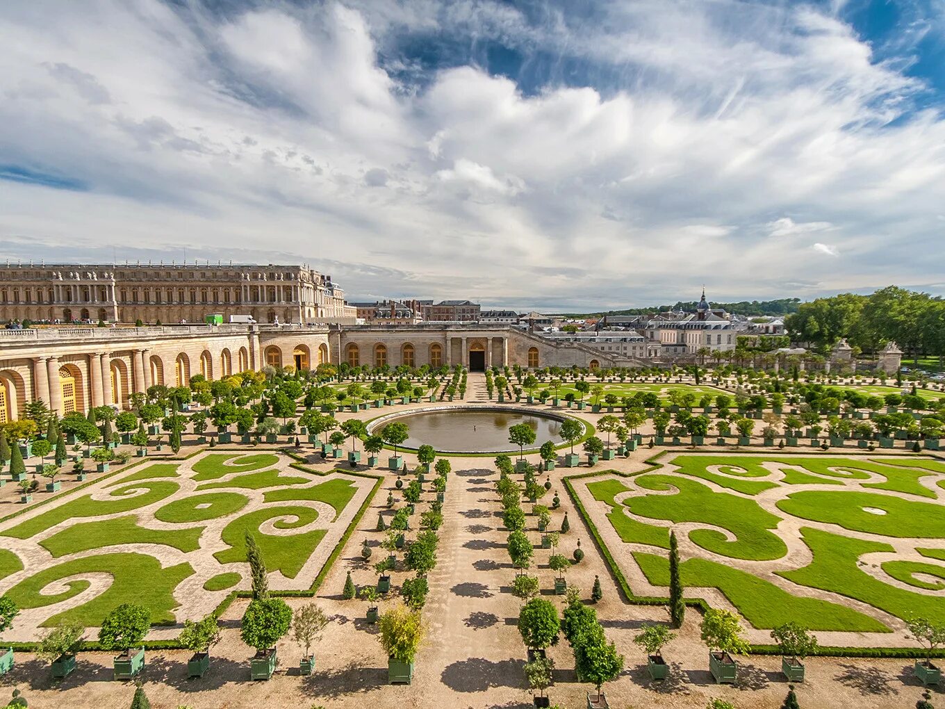 Chateau de versailles. Версальский дворец. Версаль. Дворец Версаль в Париже. Дворцово-парковый комплекс Версаль (Париж, Франция). Дворцовый комплекс Версаль.