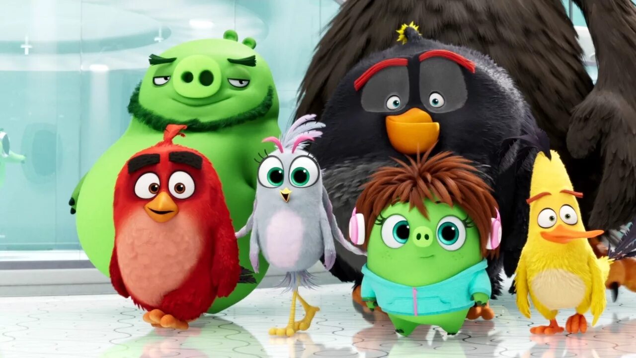 Birds 2.0. Angry Birds the movie 2 Кортни. Angry Birds 2 Кортни и Сильвер. Энгри бердз 2 сестра Чака.