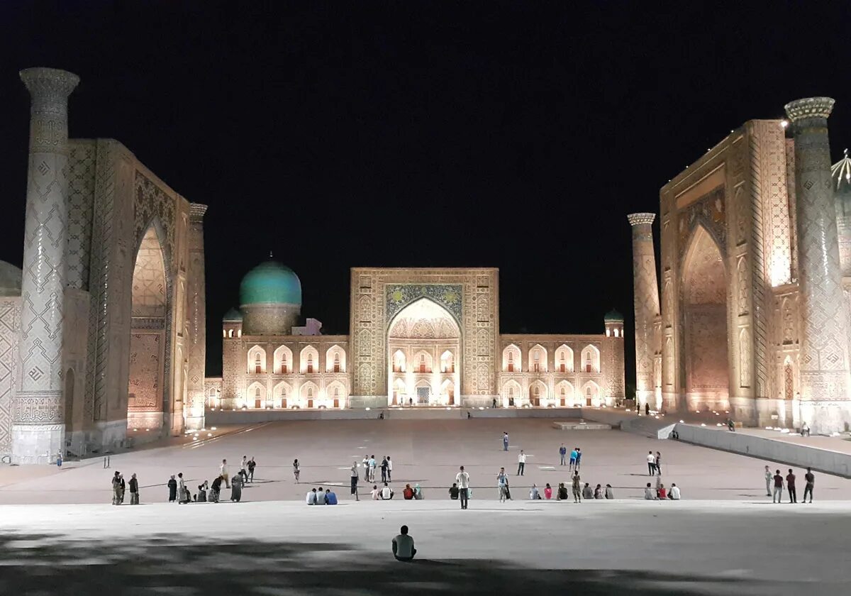 Самарканда «samarkand city». Самарканд куда. Мечеть тилла-шейх. Мемориальный комплекс шахи зинда в самарканде. Регистан самарканд.