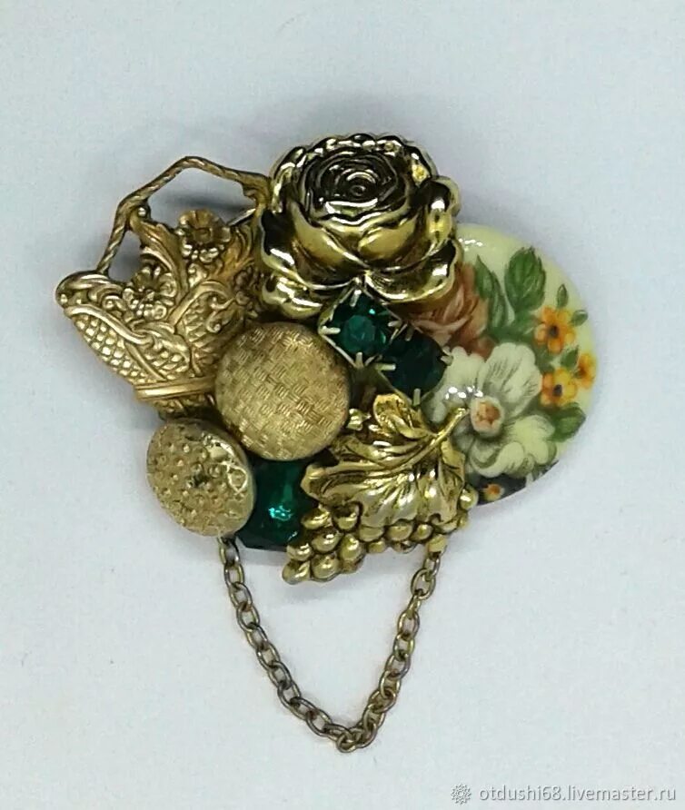 Винтажные чешские броши. Брошь шатлен чехословакия. Чехия винтаж. Чехия винтаж. Чехия винтаж.