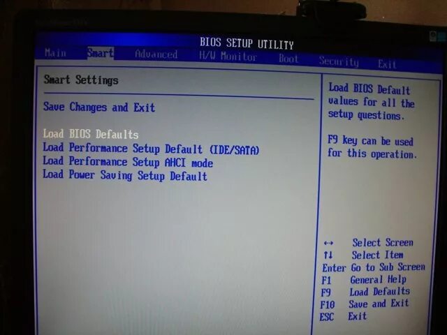 Восстановить через биос. Сброс биоса в биосе. Сброс Windows в биосе. BIOS заводские настройки. Сброс настроек биос на ноутбуке.