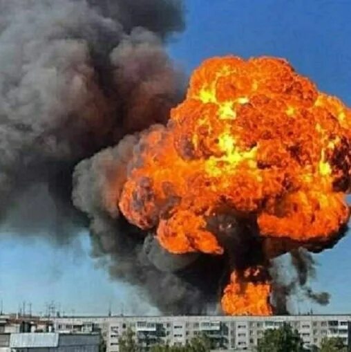 Лучшие подрыв 2023. Ядерный взрыв. Лучшие подрыв 2023. Взрыв около здания пентагона. Лучшие подрыв 2023.