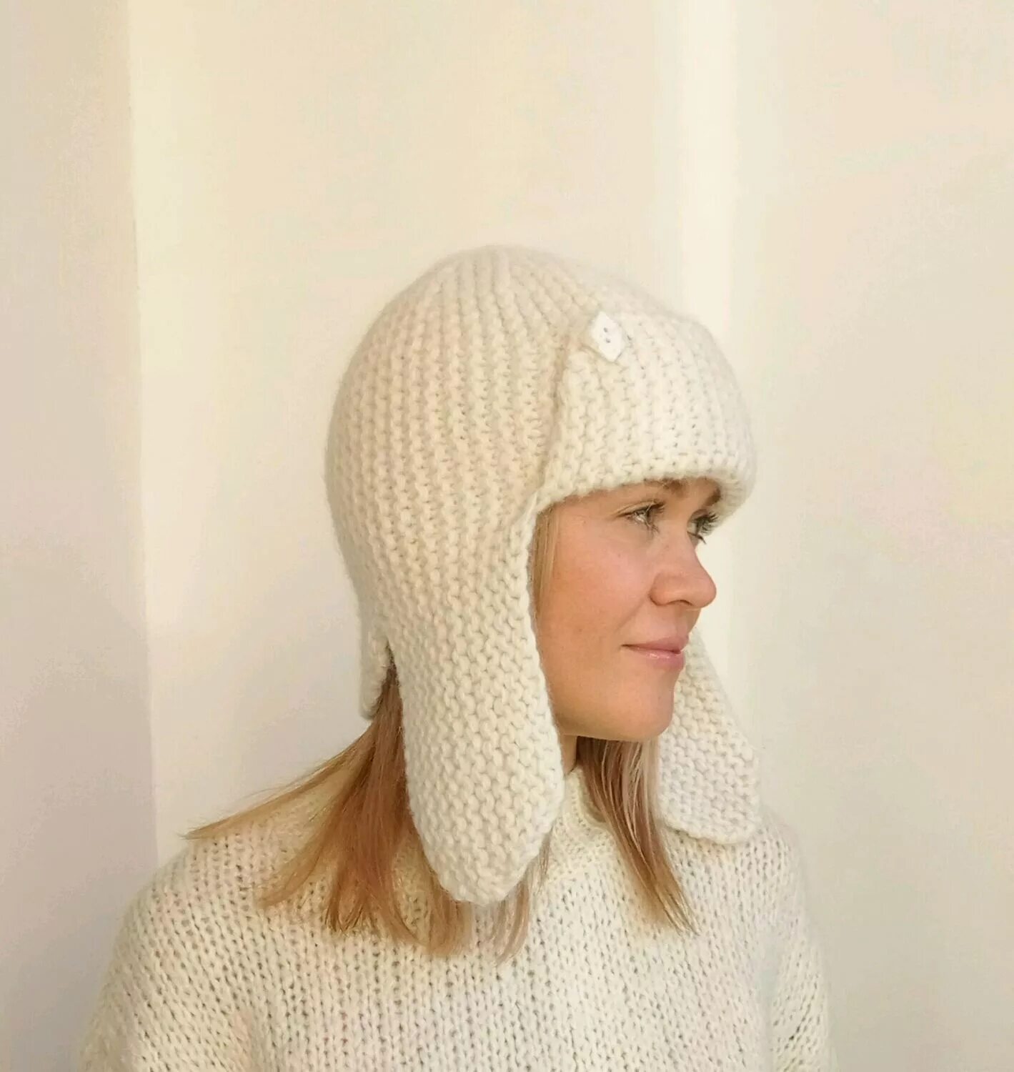 Шапка ушанка вязаная. Вязать ушанку. Шапка ушанка вязаная мужская. Вязать ушанку. Шапка ушанка женская вязаная.