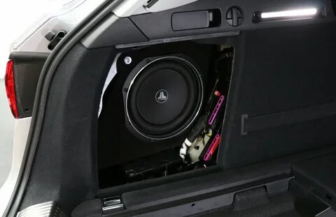 Audi a4 сабвуфер
