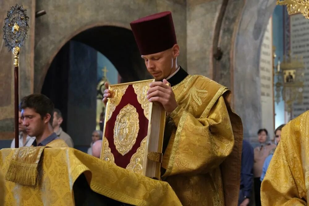 богослужение в успенском соборе владимира. владимир (иким) католики. евлогий георгиевский богослужение. богослужение. успенский собор екатеринбург официальный сайт.