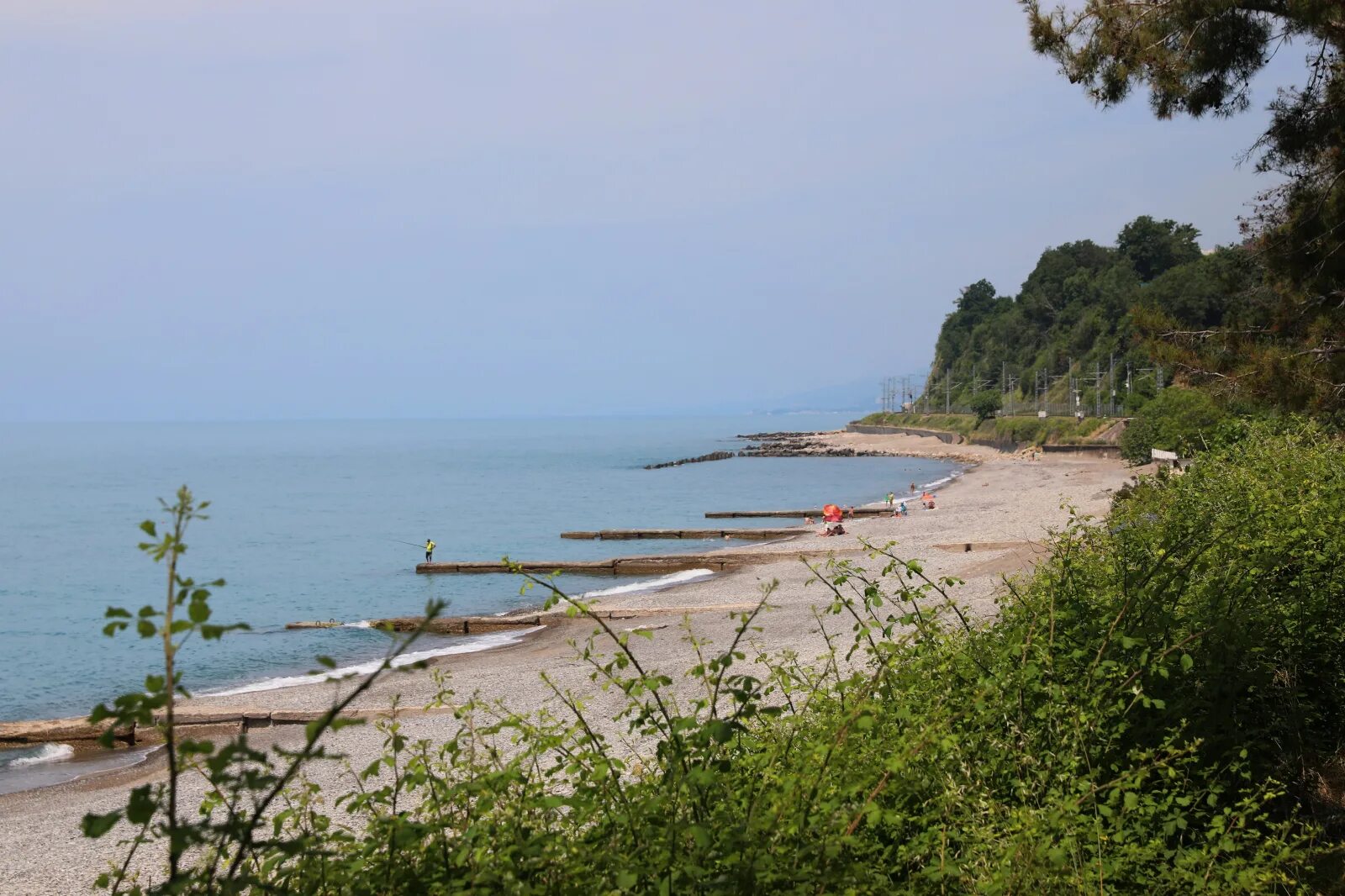 Империя головинка. Посёлок Головинка Сочи. Море Головинка Краснодарский край. Отель Империя Головинка. Посёлок Головинка Сочи пляж.