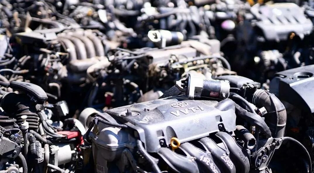 Контрактные двигатели в самаре. Контрактные автозапчасти. Контрактные двс. Контрактные двигатели склад. Склад контрактных двс.