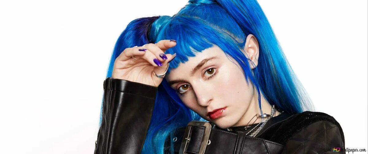 Jessie paege. Halsey певица. Мейби бейби. Голубые волосы. Рамона флауэрс.