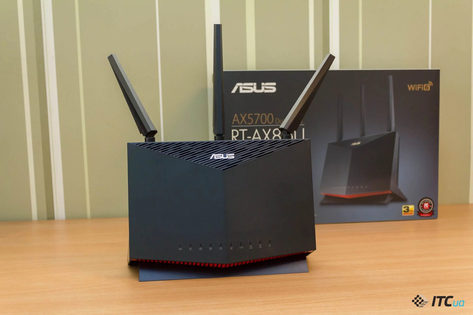 Роутер asus gaming. ASUS RT-ax86u. ASUS ax5700 (RT-ax86u). ASUS RT-ax86u Pro. Игровой роутер асус.