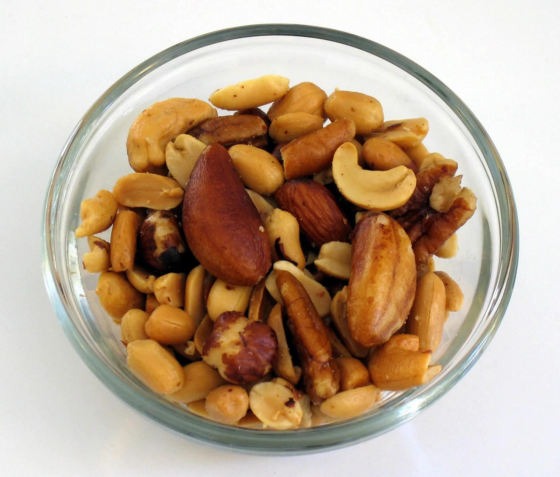 Орешки перекус. Орехи в Израиле. Американский орех. Самые полезные орехи для перекуса.