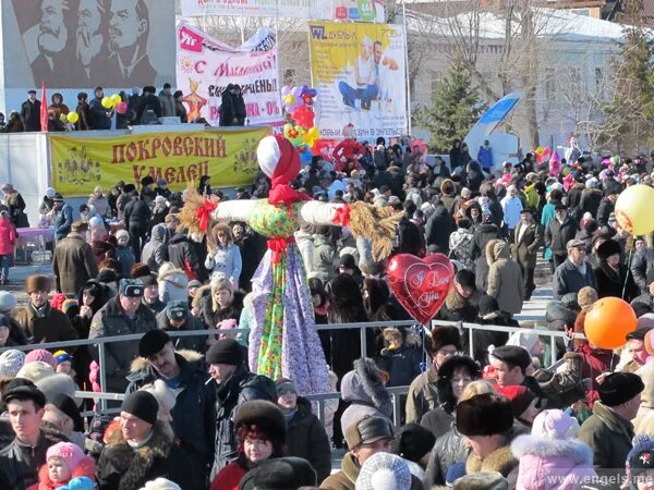 Масленица в энгельсе на площади. Масленица 2019 православная. Масленица в дружбе Энгельс. Масленица бульвар роз Энгельс.