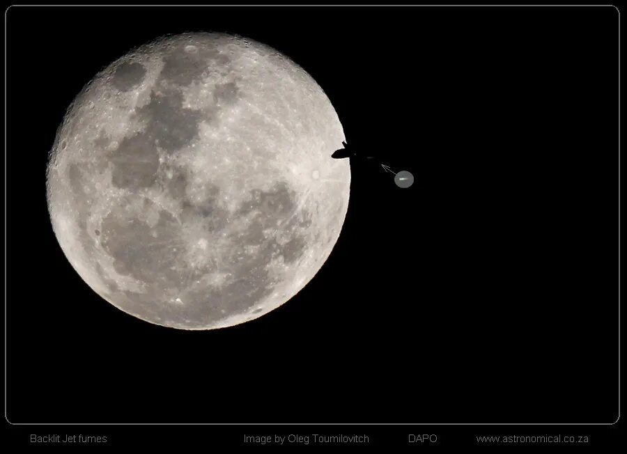 Какая луна будет 15. Снимок Луны 15.06.2008. Луна 14.09.2006. Луна в телескоп. Луна 21 сентября 2006 года.