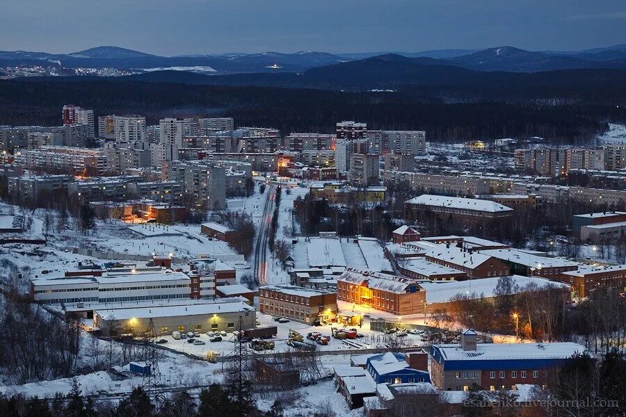 Сайт г миасс. Миасс Машгородок. Город Миасс Челябинская область. Миасс город в золотой долине. Город Миасс марш городок.