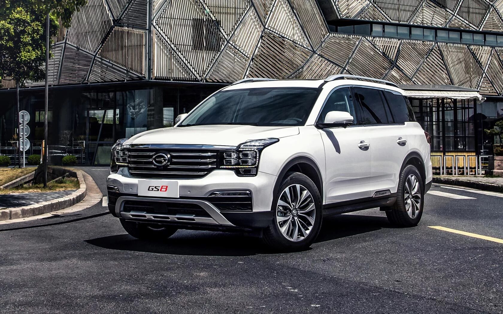 Купить gac gs8 у официального. Trumpchi gs8. GAC gs8 2020. Новый GAC gs8. Китайский внедорожник GAC gs8.