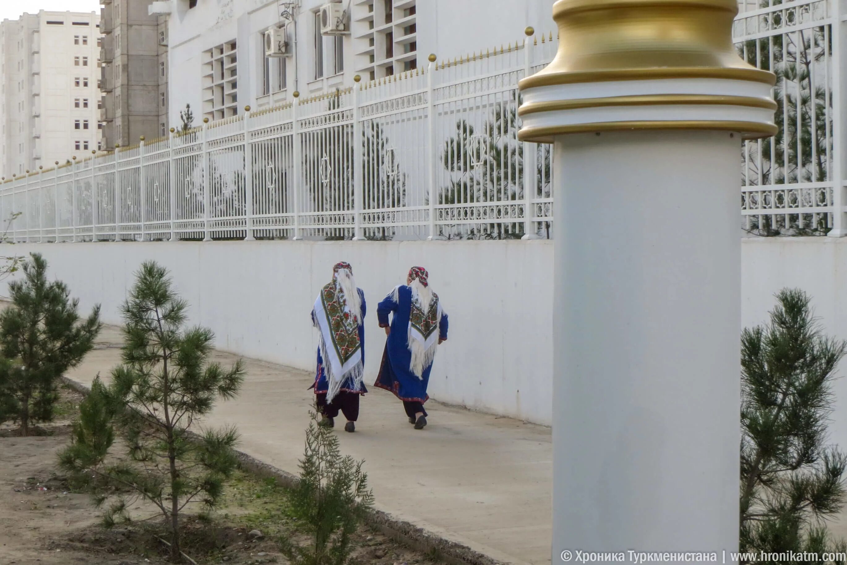 Азс туркменистана. Улица подвойская ашхабад. Parahat 7 ashgabat. Хроника туркменистана сайт. Хроника туркменистана сайт.