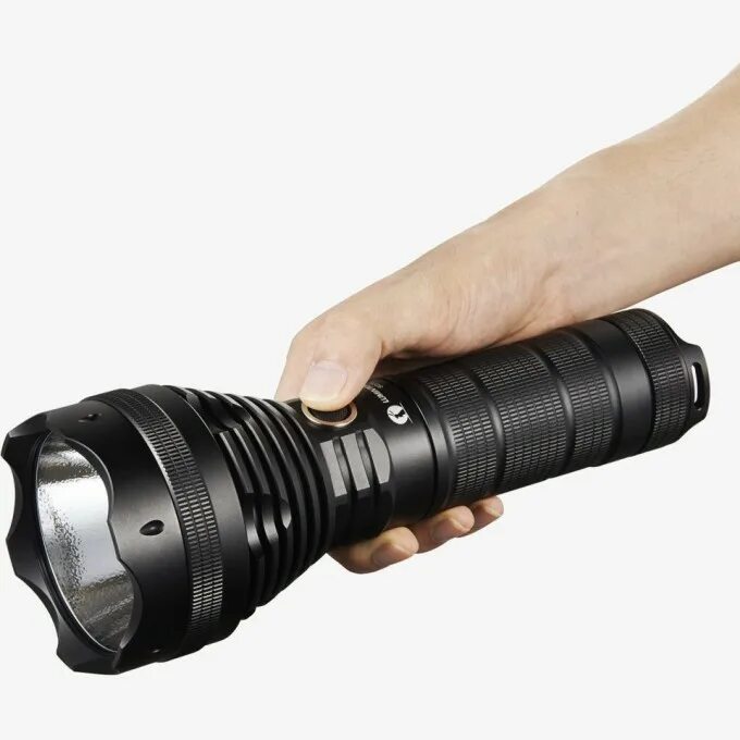 Фонарь Lumintop sd75. Фонарик 4000 люмен. Xhp70 led Flashlight. Фонарь прожектор xhp70. Фонарь ручной мощный купить