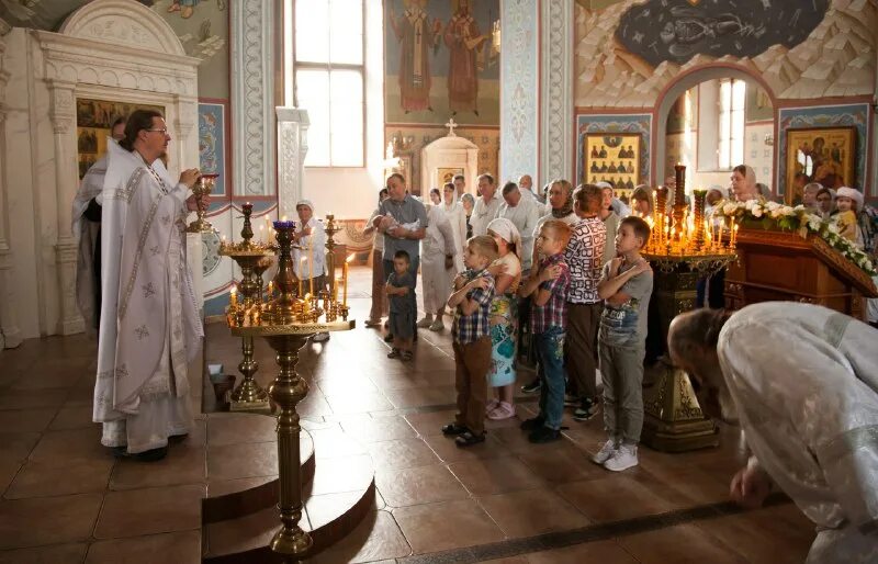 расписание богослужений кстово храм в вишенках. храм иосифа волоцкого расписание богослужений. храм преображения господня в старом беляево. храм иосифа волоцкого расписание богослужений. церковь иосифа волоцкого на челомея.