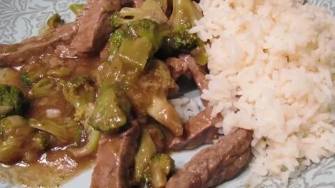 Рис с мясом и солеными огурцами