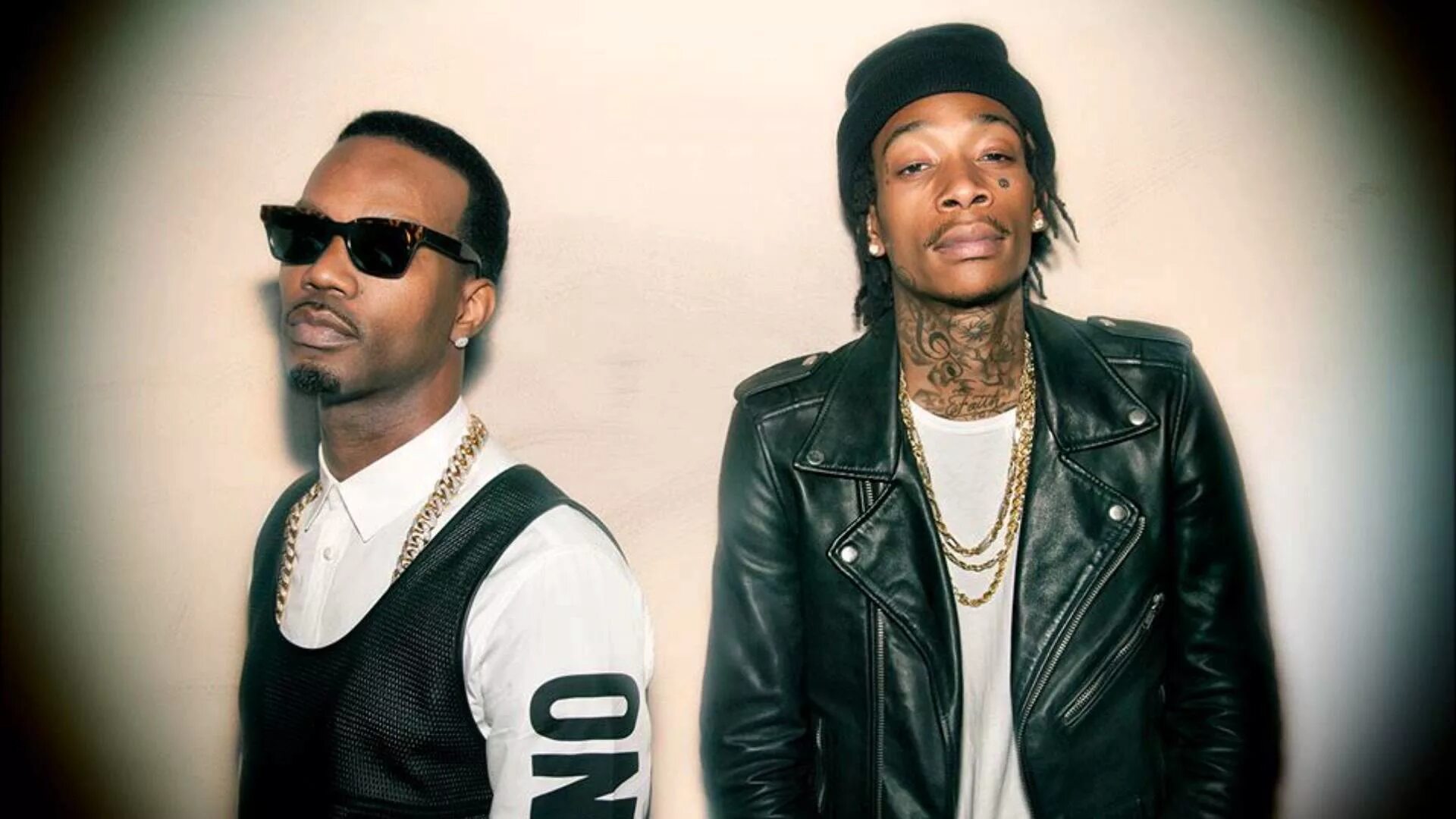 Песня juicy daryana. Juicy j. Wiz khalifa. Juicy j 2010. Juicy j Wiz khalifa.