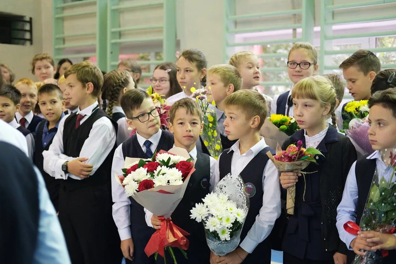 Школа номер 2017. Гимназия 25 Ревда. Сайт школы 25 в Ревде (гимназия). Гимназия 25 Ревда электронный. Гимназия 28 город Ревда.