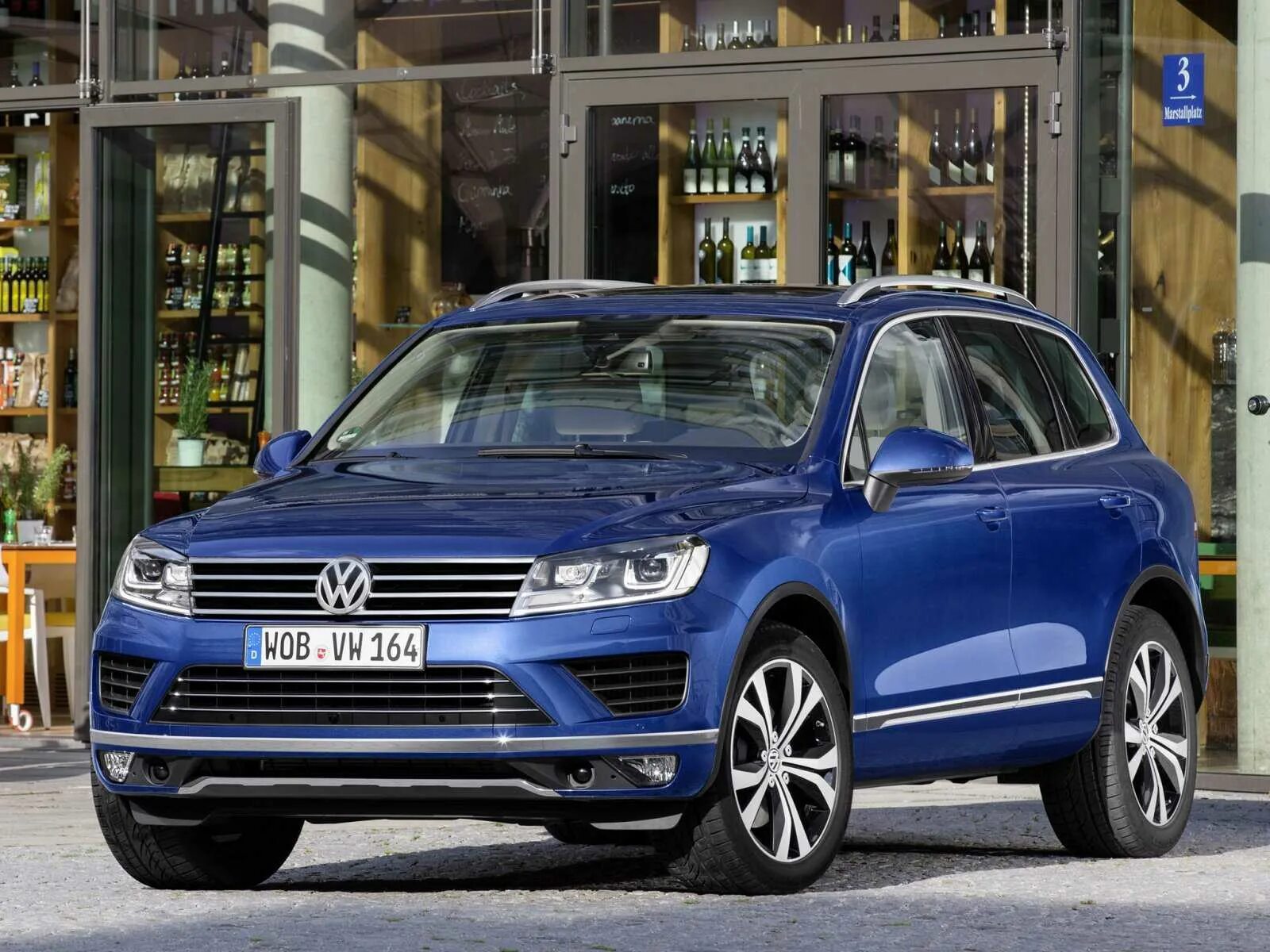 Машина volkswagen touareg. Volkswagen Touareg. Фольксваген Туарег 2015. Фольксваген Туарег 2015 новый. VW Touareg (7p5).