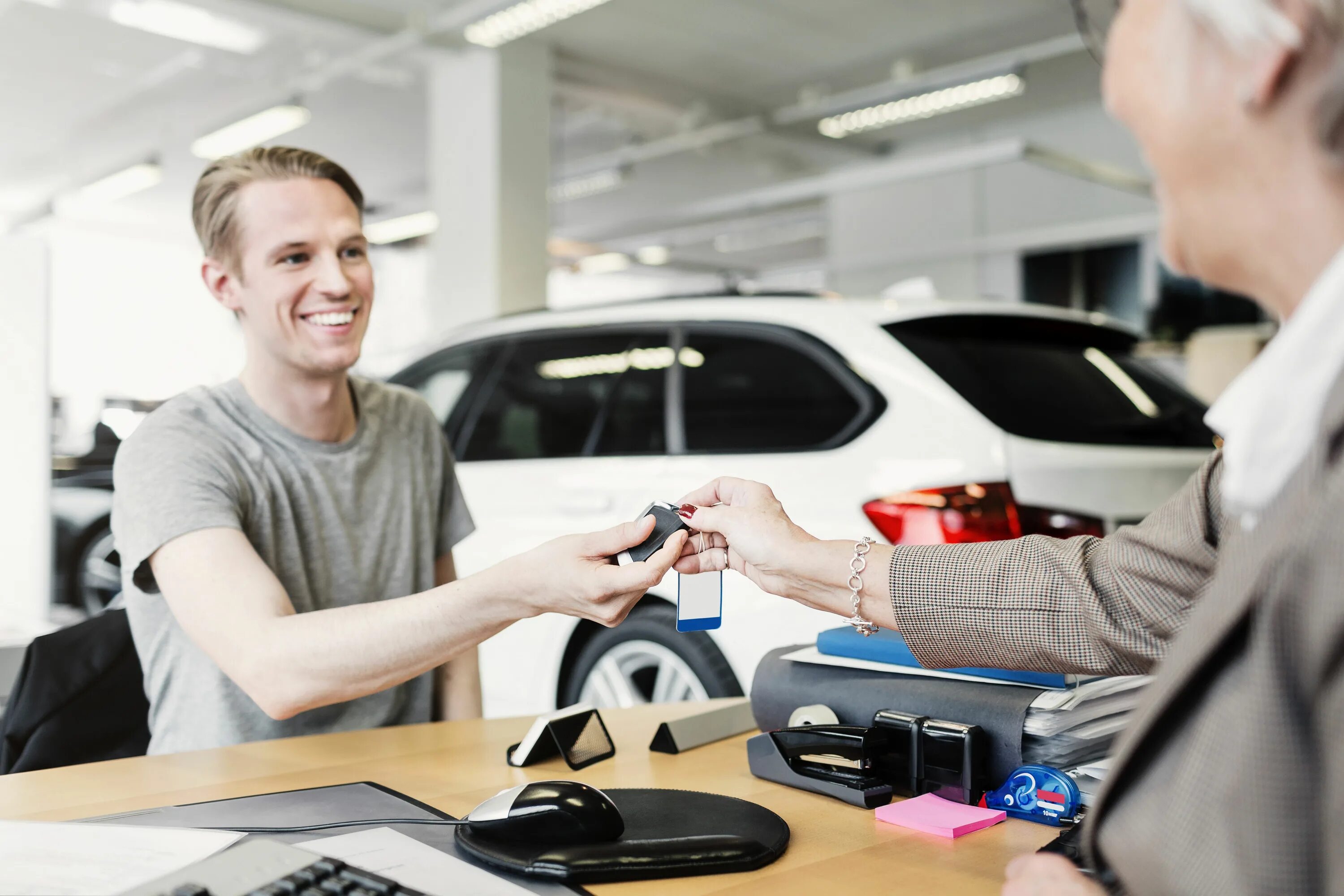 I will buy a new car. Покупатель авто. Автокредит. Кредитование автомобиля. С приобретением автомобиля.