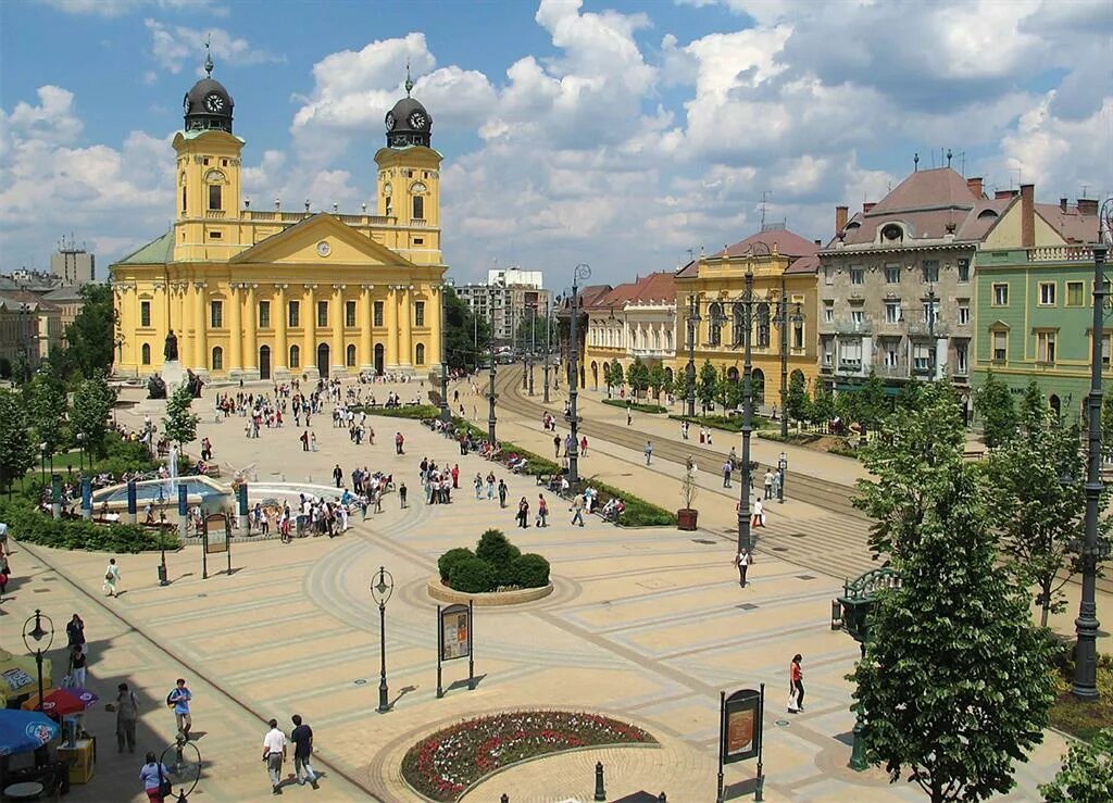 Debrecen. Дебрецен Венгрия. Дебрецен Венгрия достопримечательности. Венгрия большая реформаторская Церковь Дебрецен. Университет Дебрецена Венгрия, Дебрецен.