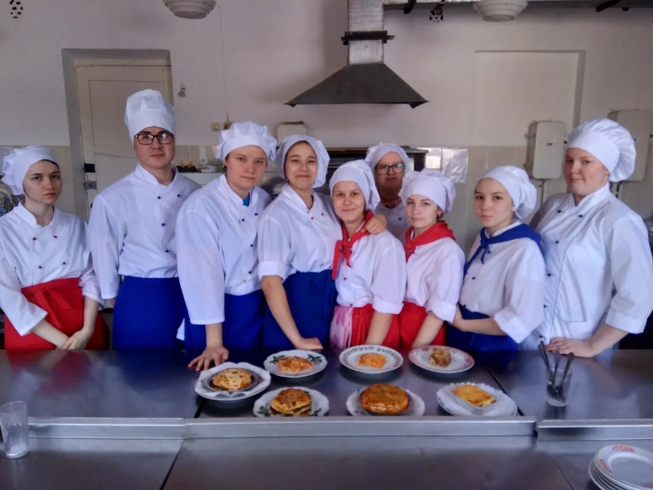 гбпоу уфимский колледж. индустрия питания. уфимский колледж индустрии питания. заведения питания. колледж питания и сервиса уфа.