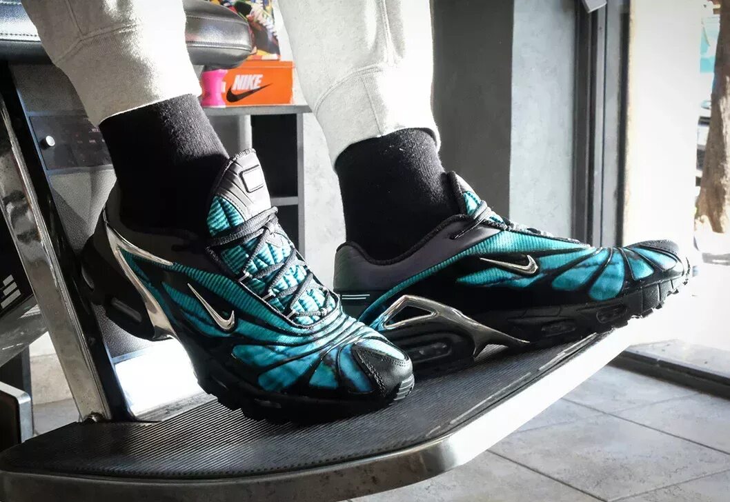 Nike tailwind v skepta. Nike air max tailwind 5 skepta. nike x skepta air max tailwind 5. nike skepta tailwind 5. nike air max tailwind 4 skepta.