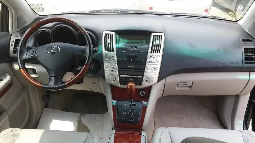 Лексус рх 300 2001 салон. Лексус rx300 панель. Lexus rx300 2005 торпеда. Lexus rx300 2005 торпеда. Панель лексус рх 330.