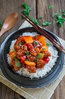 Рис с кисло сладким соусом и овощами