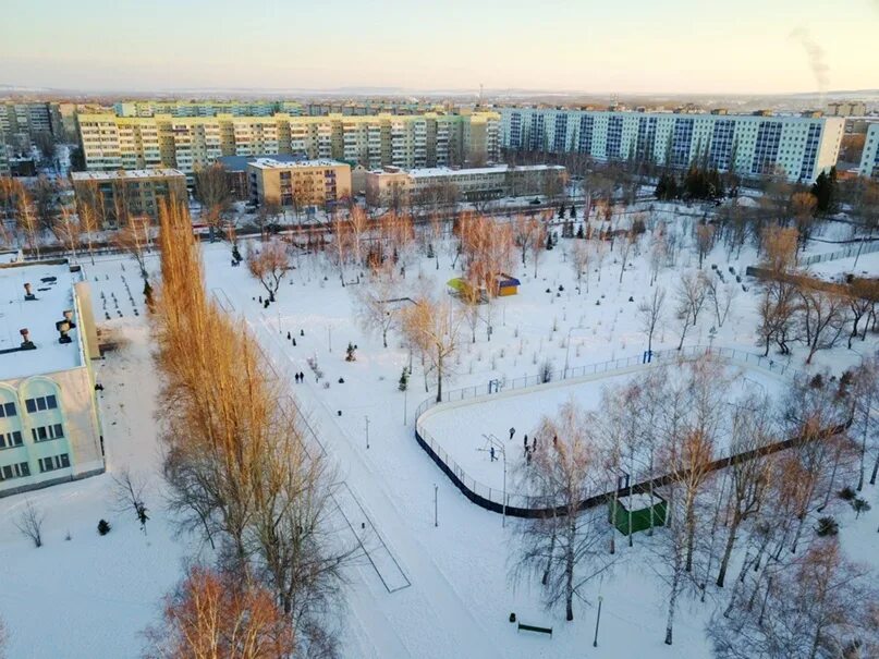 Погода в мелеузе. Поселок сахарный Мелеуз. Население г Мелеуз. Город Мелеуз красивые места. Мелеуз с высоты.