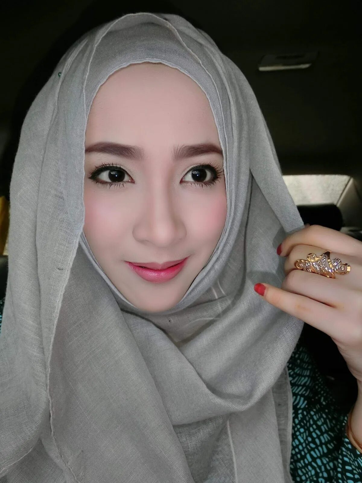 Dian natasha hijaber. Jilboobs melet. Jilbab colmek. Jilboobs 2020. Anak sma hot хиджаб 18.