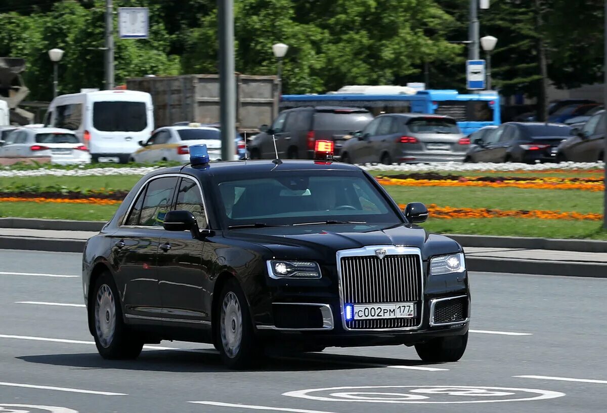 16 мая 2018 года. Senat s600. Aurus Senat s600 бронированный. АМР 003 Аурус. Аурус АМР 001.